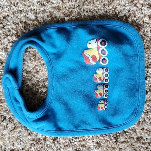 George bib - Picture 1 of 3